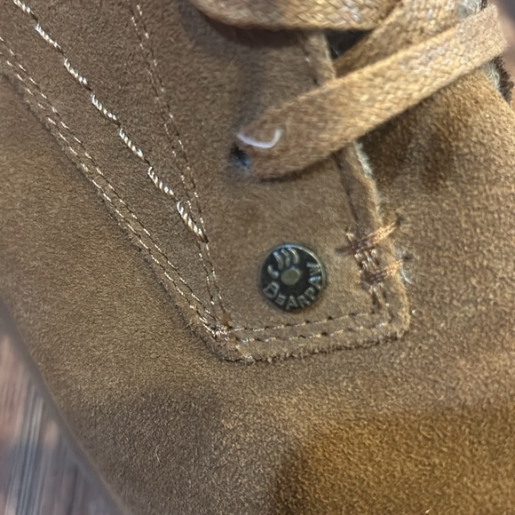 Women’s Bearpaw boots - Picture 4 of 5